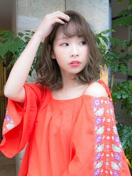 ルティア 池袋(Lutia) 柔らかグレーアッシュ