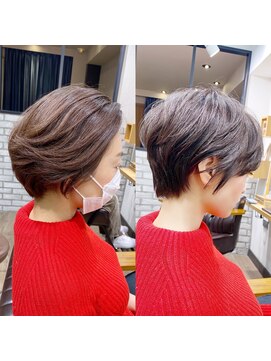 アヴァロン(AVALON) 大人マッシュショート・ダークアッシュグレージュ【BISA】