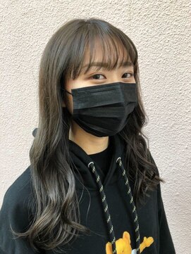 ノイ(neu) ロングに似合うグレージュカラー【静岡/髪質改善】