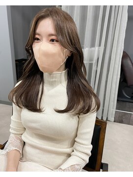 アトレ(attrait) ＊ブリーチなしダブルカラー ミルクティーブラウン 大阪 天王寺