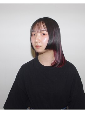 ハイブ 金沢(Hive) ブリーチインナーカラーアンブレラカラー姫カット