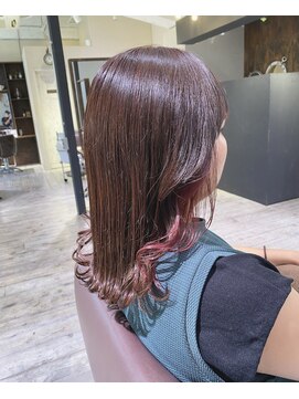 インス(ensue) 20代30代40代イヤリングカラー耳掛け肩ラインくびれミディピンク