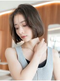 グレーベージュ/前髪パーマ/20代30代/大人かわいい/ショートボブ