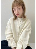 肩下外ハネ レイヤー オン眉  ハイトーン