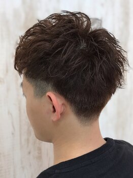 ランヂィコーン(Longicorn)の写真/[高浜市/碧南市]20・30代のメンズにも大好評★清潔感のあるカッコいいトレンドスタイルはお任せください！