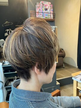 アンバー(amber) さっぱりショート