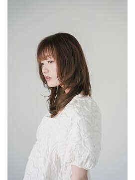 アンダーバーホワイト 鳳店(_WHITE) 大人レイヤーカット