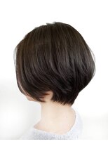 イン東京 米沢店 前下がりショートボブ