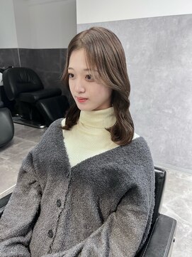 ジゼル 小倉(GiseL) 馴染ませカラー(一部ブリーチ履歴あり)