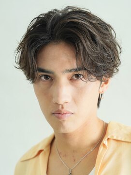 フィフス 渋谷(fifth) シャドウパーマルーズパーマ波巻きフェザーパーマ渋谷骨格矯正