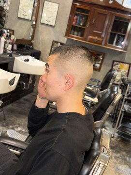 エルエー バーバーショップ 草津店(L.A BARBERSHOP) 坊主フェード