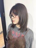 ユウル 横浜(juhl.)&nbsp;グレージュカラー顔まわりレイヤーカットオリーブグレージュ横浜