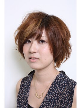 ヘアーアート ジュース 志紀(Hair art Juice) 抜け感がかっこいいショートスタイル