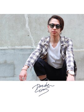 パドトロワ(Pas de trois) 新潟×メンズ×2ブロックサイドパートスタイル