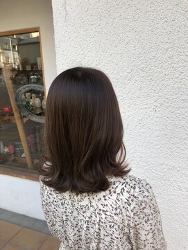 リゴッツ ドゥア プトゥリ(Regottz dua putri) 柔らかオレンジブラウン