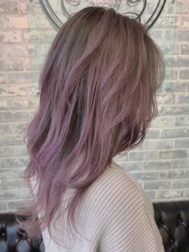 グロウ 上野御徒町(grow) ハイライトカラー/オリーブカラー/小顔/ウェット[上野/御徒町］