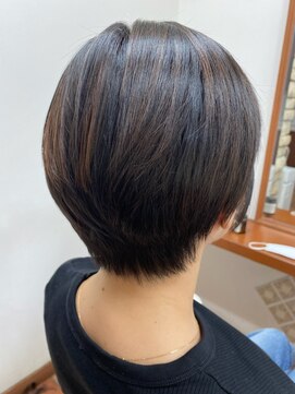 アートヘアートリップ(art hair TRIP) ショートボブ