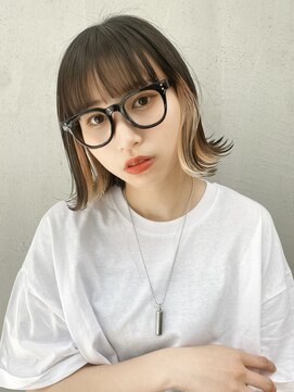 ギークス(GEEKS) 【GEEKS渋谷】イヤリングカラー/外ハネボブ/ブロンド/春夏カラー