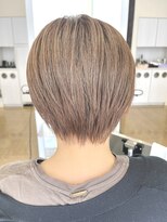 レッド(ReD)&nbsp;ショート　ショートヘア　ショートカット　ショートヘア金沢