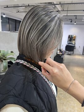 メリー オオサカ(Merly Osaka) しっかり寒色で色持ちも抜群！バレイヤージュ_gray ash_