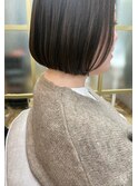 襟足スッキリ◎前下がりボブ