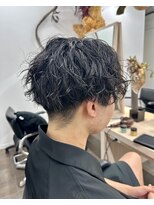 サロンドジョー(salon de joe) ツイストスパイラルパーマメンズマッシュ刈り上げ 奥東巧真