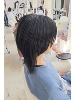 ヘアーアンドエステティック ヴェリス(hair&esthetic Velis) 【Velis】タイトなメンズウルフカットストレート黒髪ショート