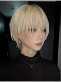渋谷ケアブリーチカラーハンサムショートホワイトブロンド金髪◆