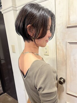 フリックヘアサロン 梅田茶屋町2号店(FLICK HAIR SALON) 耳かけショート/イルミナカラー/白髪ぼかし