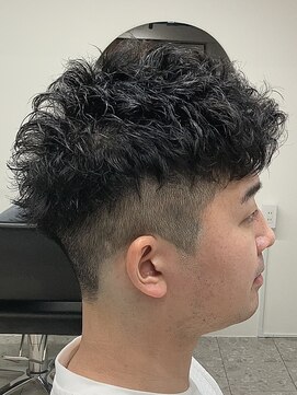 ユラ(yura.) 楽ちんスタイリング♪イケビジstyle