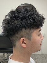 ユラ(yura.) 楽ちんスタイリング♪イケビジstyle