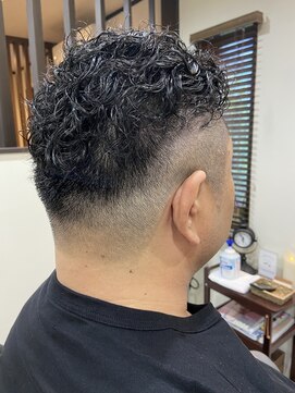 ファーストヘアー(First Hair) ハードパーマスタイル