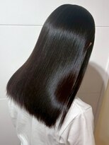 カミラボ(KAMI LABO)&nbsp;髪質改善ストレート 暗髪 ロング 艶髪 縮毛矯正 ダークブラック