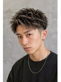 センターパートフェードカットツイストパーマオールバック