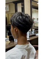 ドゥール(DOLL)&nbsp;メンズカット　フェザースタイル　10代　大和高田