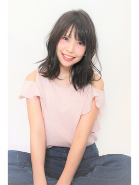 ルークス 中央林間(LOOOKS) 【無造作くせ毛風ミディアムブルージュ】