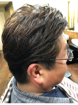 ヘアーサロン サイトウ ビジカジ