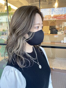 浪漫館 アプリーレ(APRILE) グレージュ　　透明感カラー　ハイライトカラー