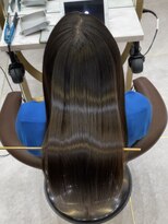 ロンドメリア 天神大名店(Lond Melia)&nbsp;デザインカラー/レイヤーカット/ウェットヘア/オリーブベージュ