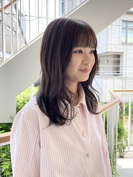 カサネ(casane) 透け感バング×グレージュ