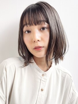 ウル 表参道(HOULe) レイヤーボブ　ベージュカラー　寒色ベージュ　髪質改善　透明感