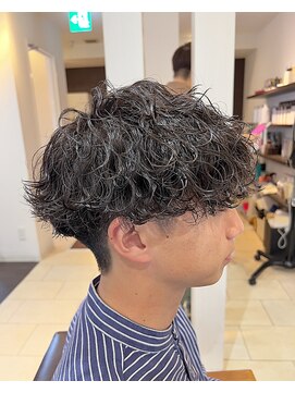 ブライト(BRIGHT) マッシュ　波巻きパーマ