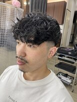 クレス 武蔵浦和店&nbsp;スペインカール/フェード/メンズパーマ/外国人風/メンズカット