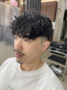 クレス 武蔵浦和店 スペインカール/フェード/メンズパーマ/外国人風/メンズカット