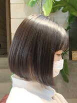 オルガ(orga)&nbsp;スリークな前下がりボブ