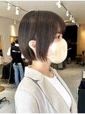 ミニボブ×グレーベージュ