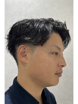 ヨシザワインク プレミアム 横浜 桜木町店(YOSHIZAWA Inc. PREMIUM) スーツ爽やか黒髪刈り上げパーマ