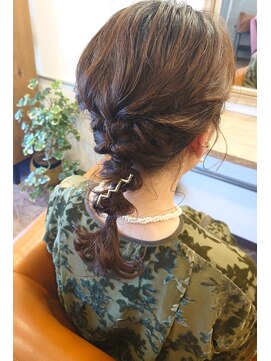 エトワール(ETOILE) 編みおろしスタイル