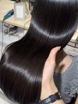 ティア(Tia.)&nbsp;(縮毛矯正/髪質改善/ロングヘア/前髪/韓国レイヤー/小顔)