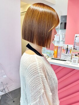 ロンドヴァリー 渋谷店(Lond vallee) あご下1cm前下りボブ